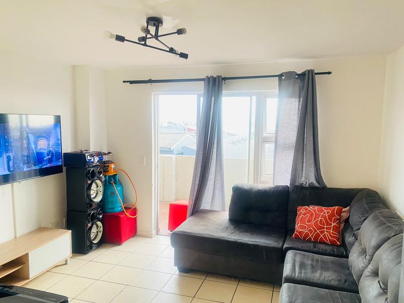 2 Bedroom Property for Sale in Kensington Western Cape